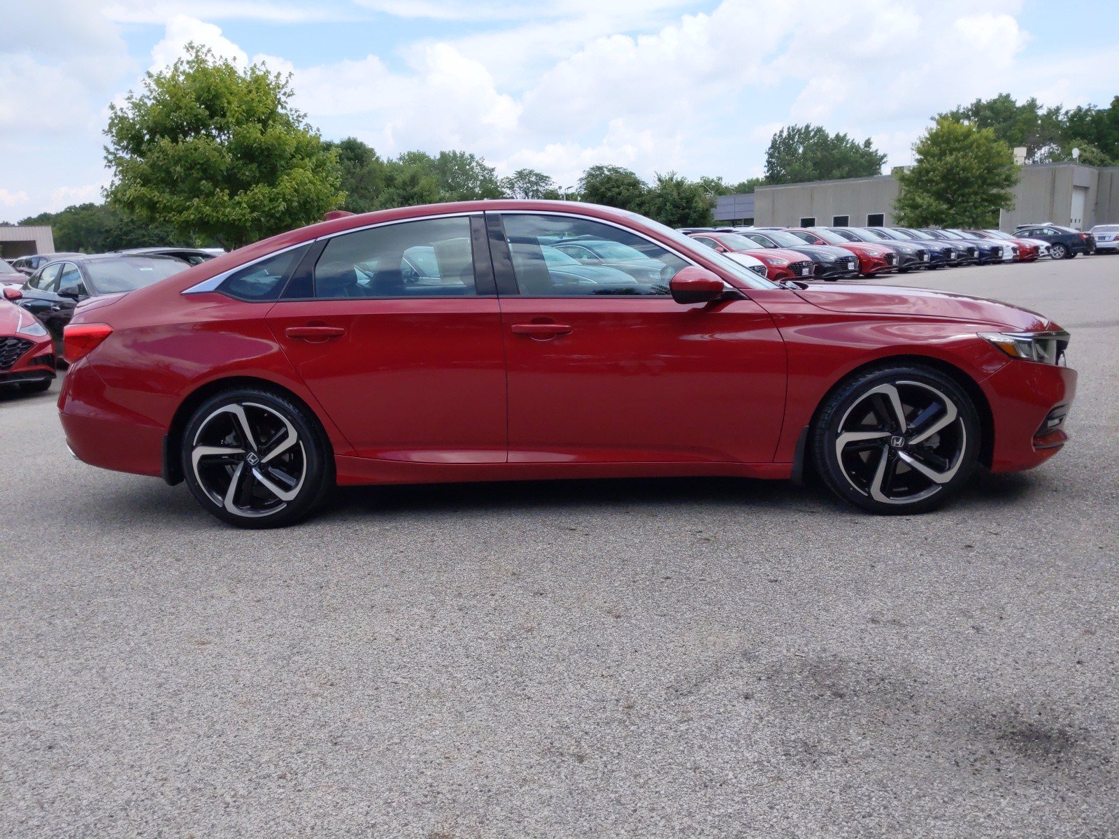 Pre-Owned 2018 Honda Accord Sedan Sport 1.5T FWD 4dr Car